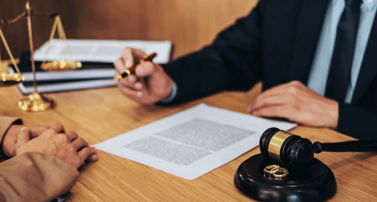 Divorce Lawyer
