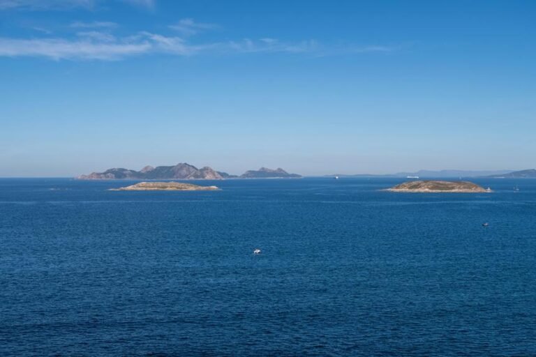 distance to rhode island