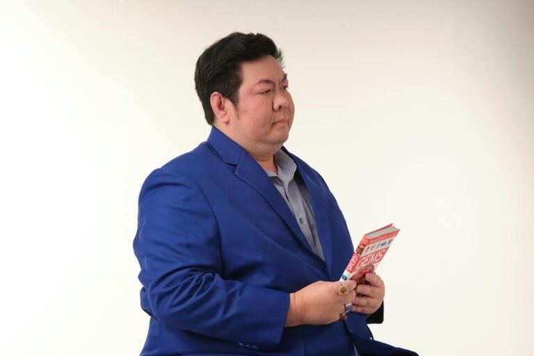 Who Is Foster From Cryptopronetwork? Full Profile & Background