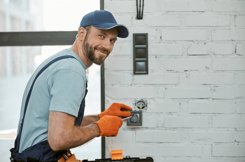 Eco-Friendly Repairs: How Handyman Services in London Are Going Green